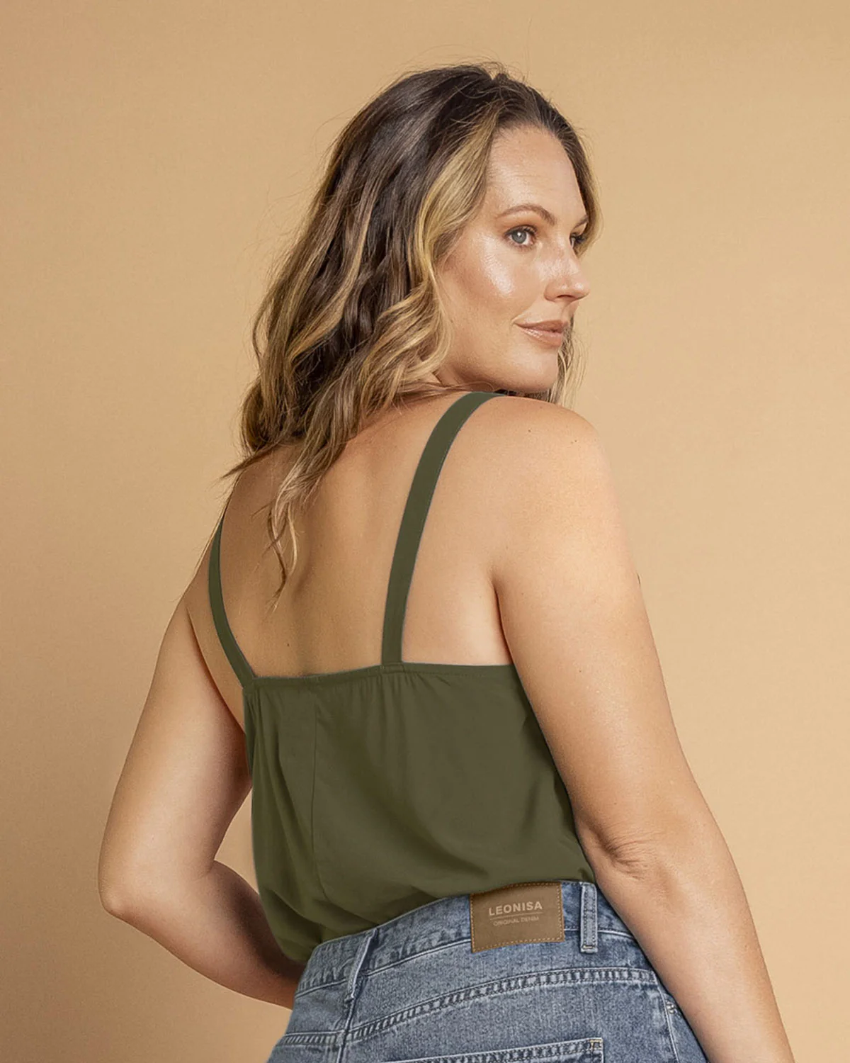 Blusa de tiras con escote en V y detalle de guipur - Image 11