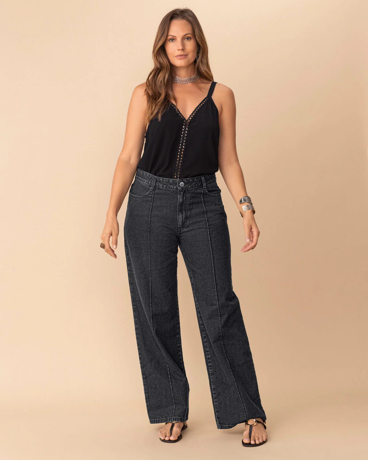 Blusa de tiras con escote en V y detalle de guipur - Image 8