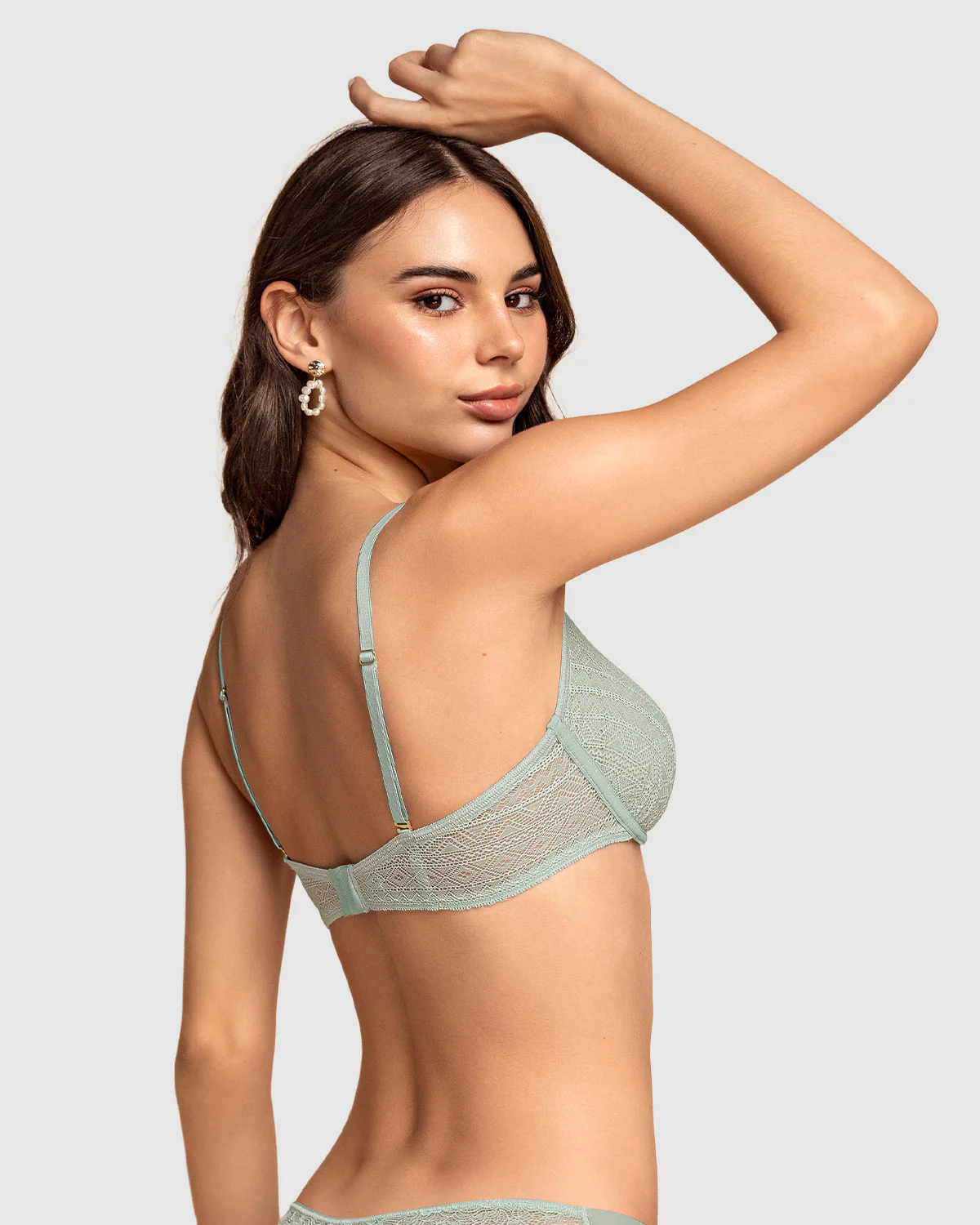 Bralette con arco en encaje liviano y suave - Image 15
