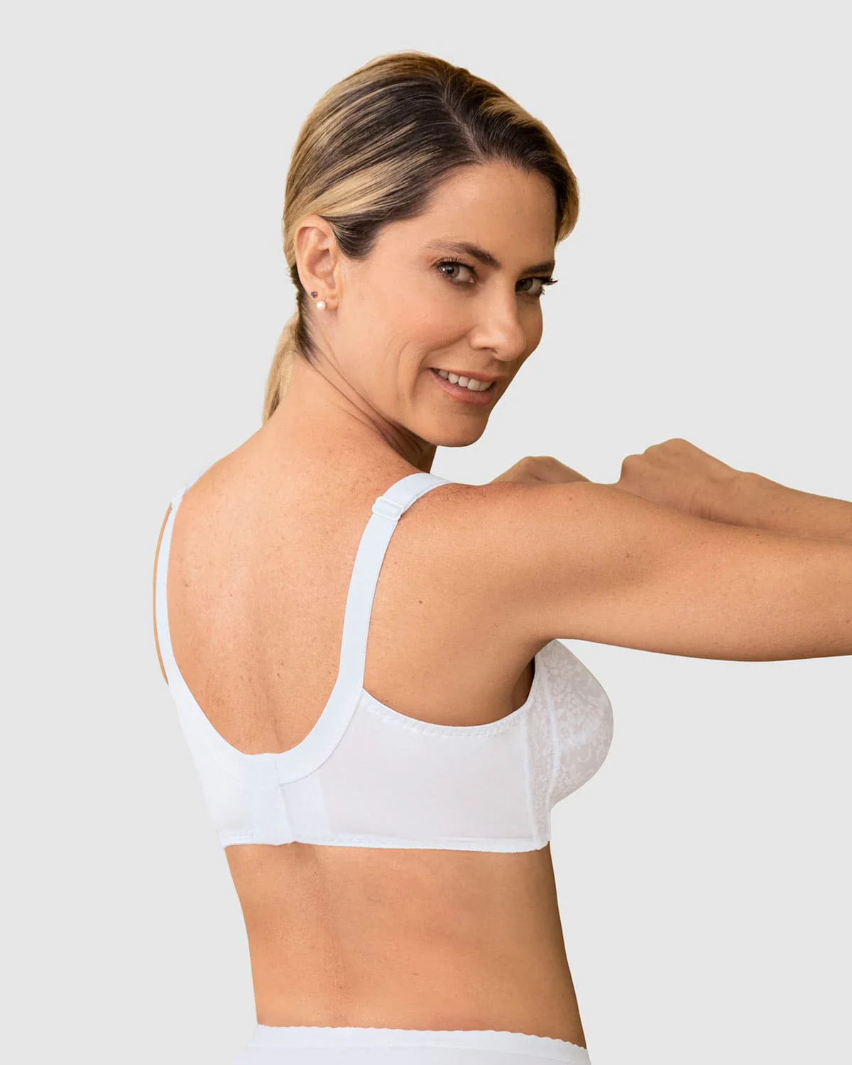 Brasier con copas completas en encaje de buen cubrimiento - Image 8