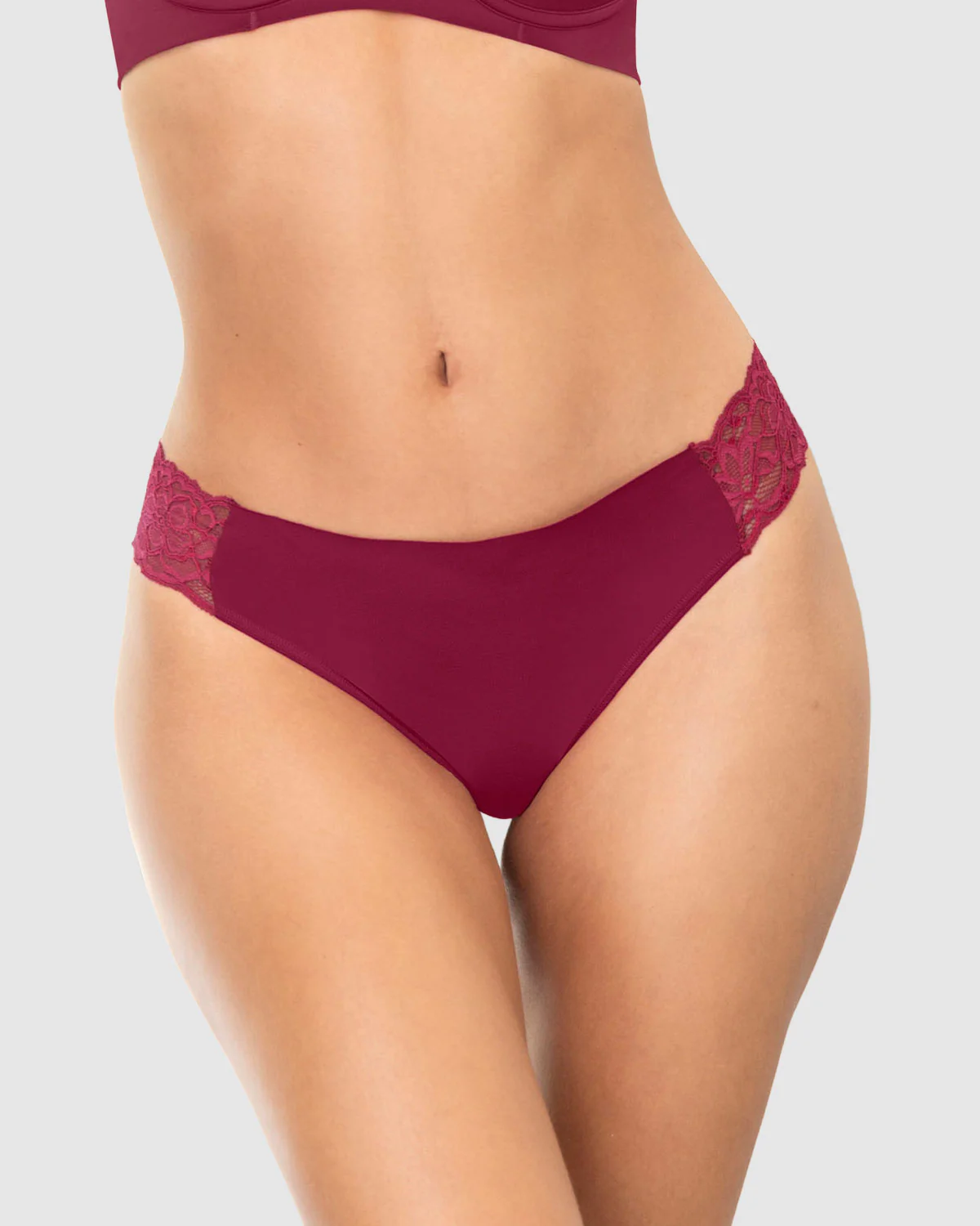 Brasilera invisible con toques de encaje en laterales - Image 14