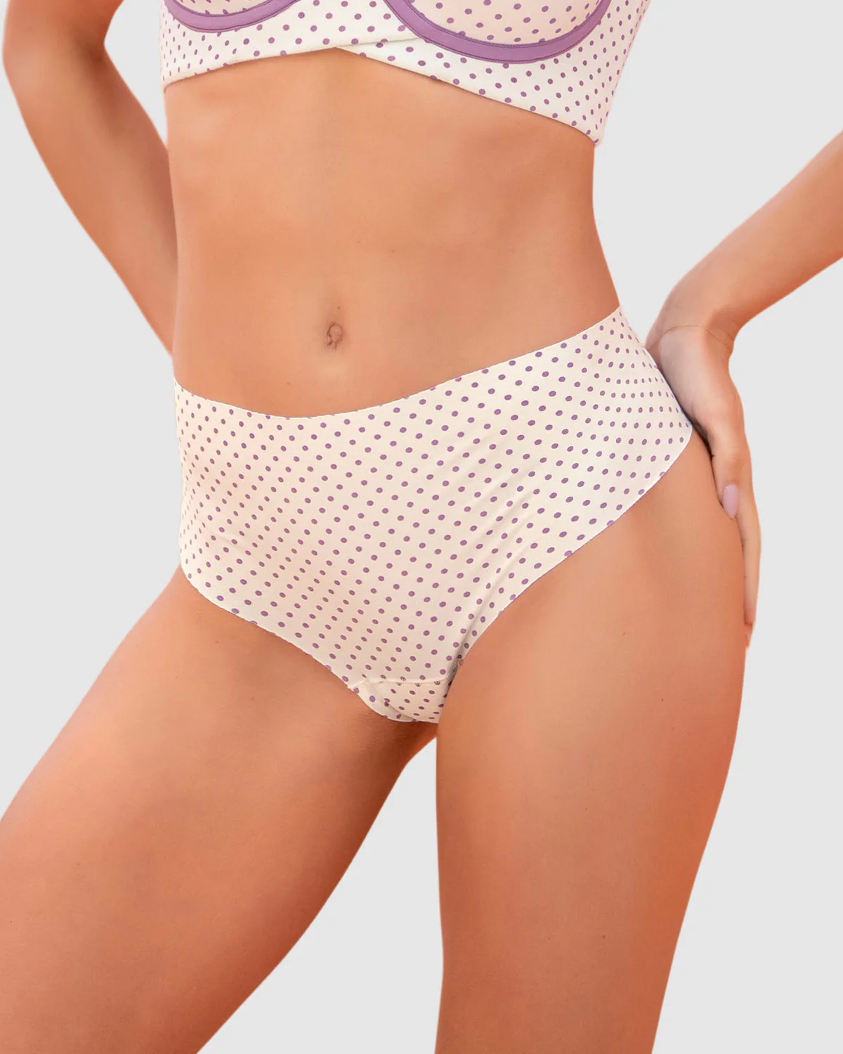 Cachetero invisible tiro alto - Image 10