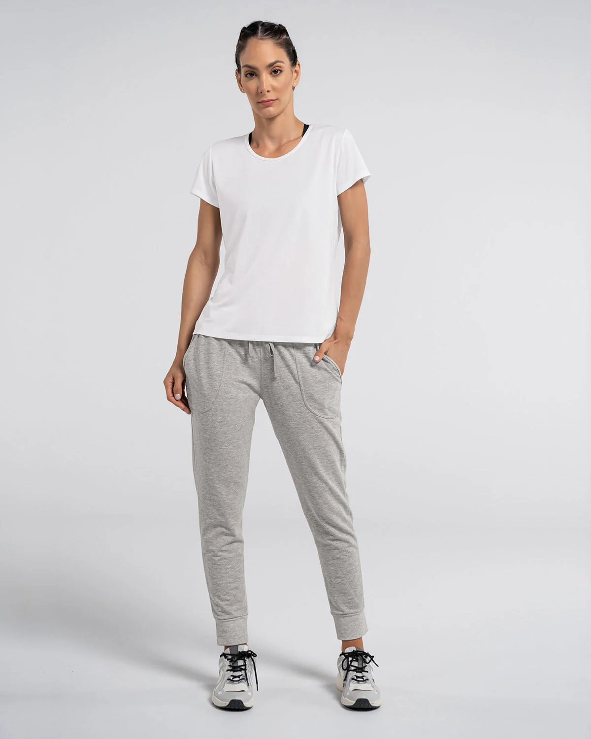 Camiseta deportiva de secado rápido y silueta semiajustada - Image 15