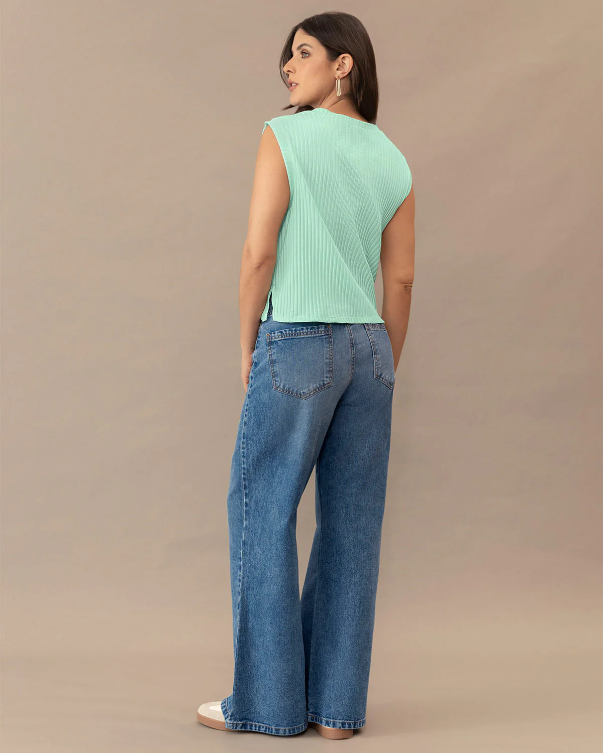 Chaleco manga sisa con escote en V - Image 11