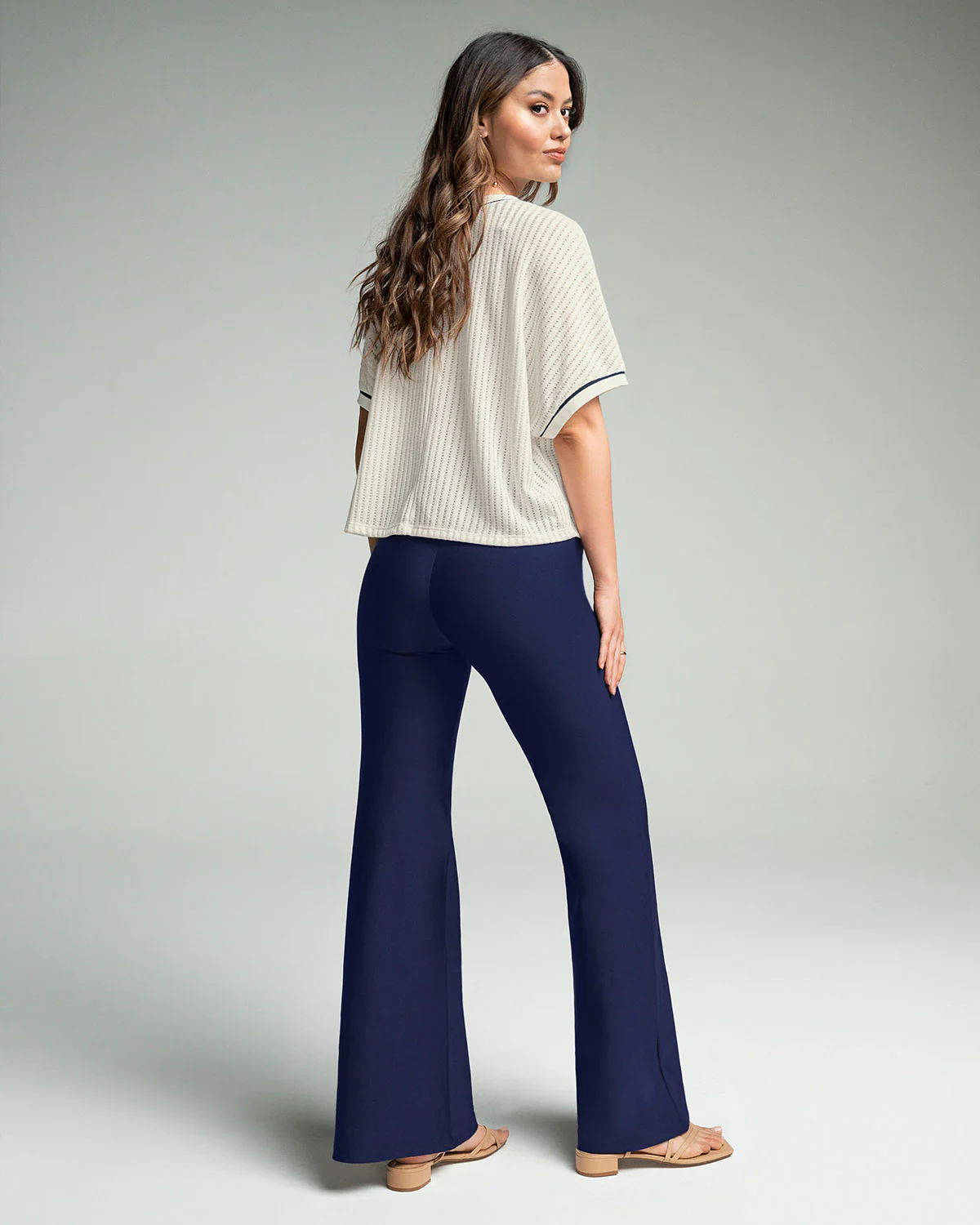 Legging bota recta con control de abdomen - Image 4