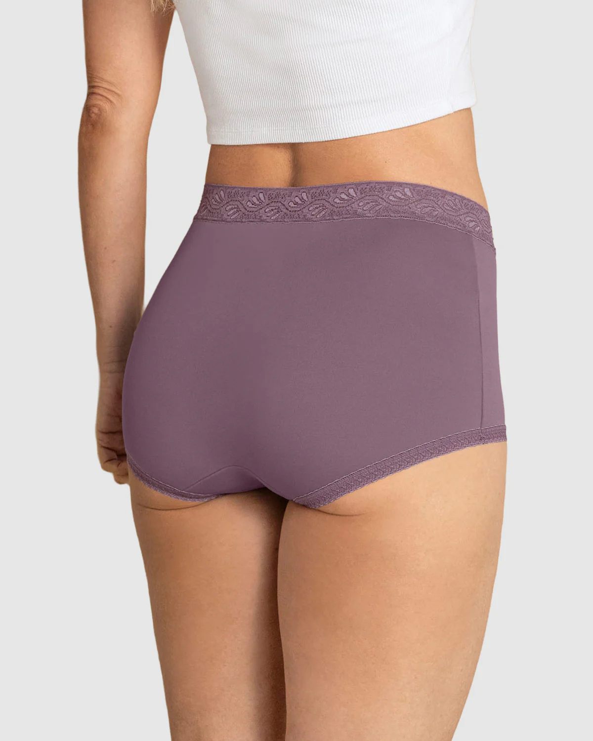 Paquete x 3 panties clásicos con toques de encaje - Image 10