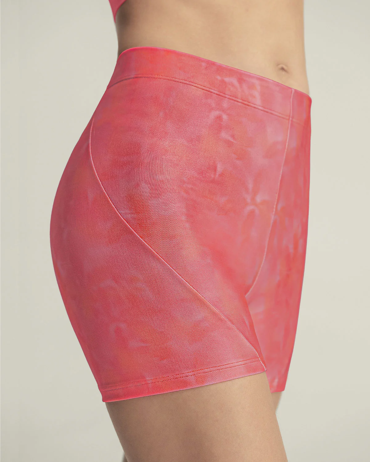 Short corto deportivo ajustado y ligero - Image 4