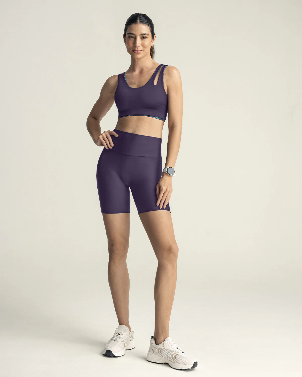 Short deportivo tipo biker - Image 9